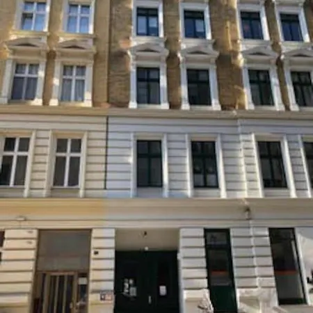 Akk2 Im Zentrum Vollausstattung Balkon * Magdeburg