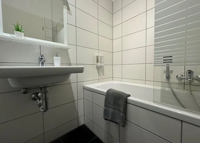 Akk2 Im Zentrum Vollausstattung Balkon * Magdeburgo